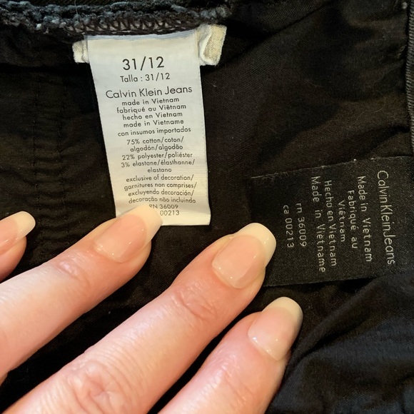 Calvin Klein Black Skinny Jeans - Picture 5 of 5